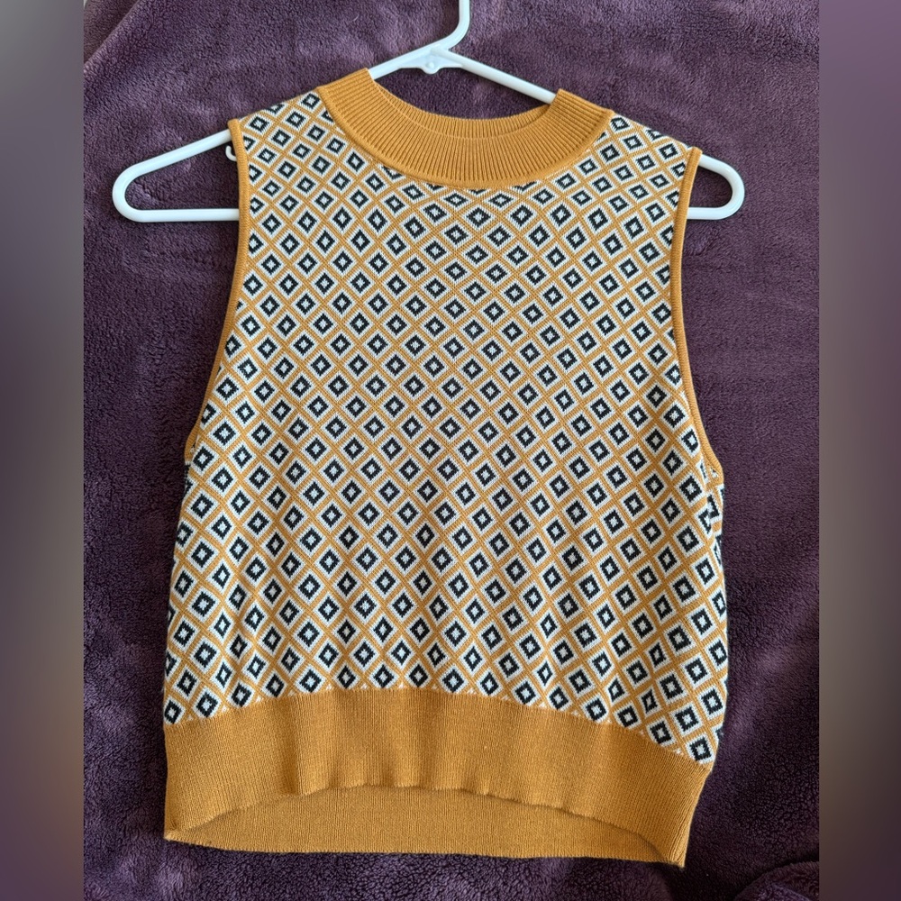 Geometric Patterned Sleeveless Top - Mustard and Blue